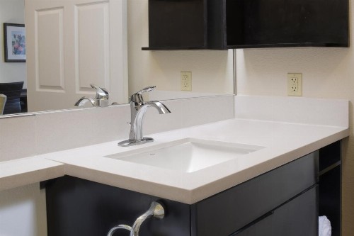 Candlewood Suites Odessa an IHG Hotel - image 7