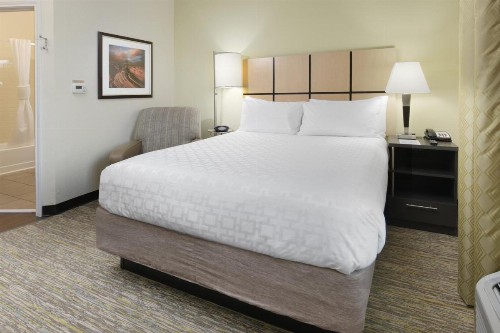 Candlewood Suites Odessa an IHG Hotel - image 8