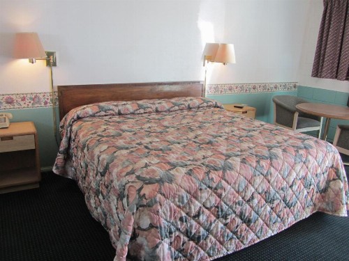 Budget Inn Odessa - image 12