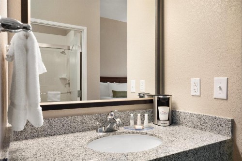 Baymont by Wyndham Odessa - image 15