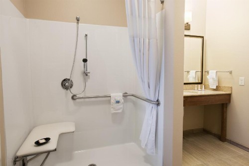 Baymont by Wyndham Odessa - image 3