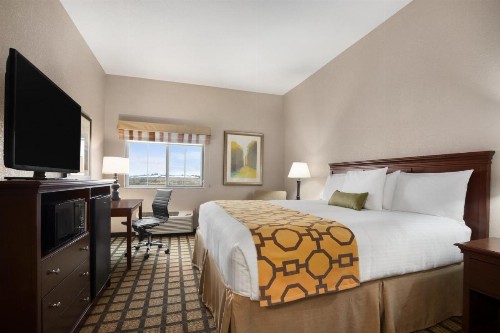 Baymont by Wyndham Odessa - image 8