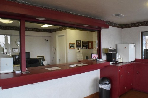 Executive Inn Odessa - image 11