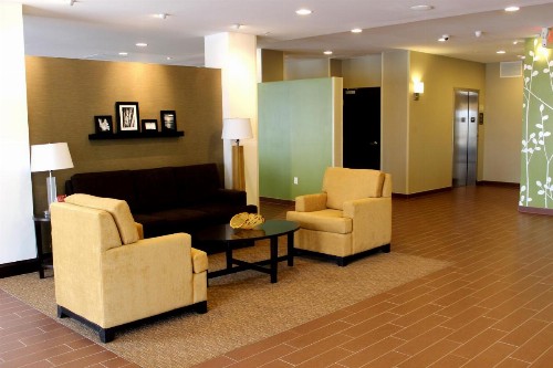 Sleep Inn & Suites - image 12