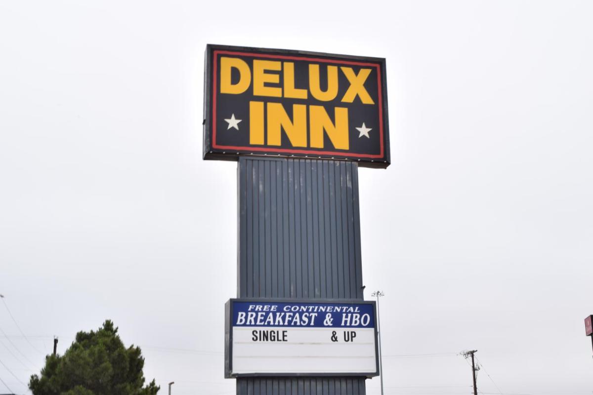 Delux Inn - main image