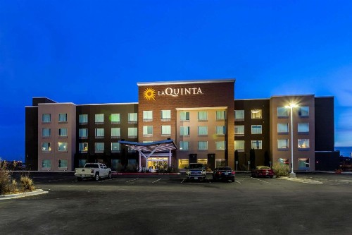La Quinta by Wyndham Odessa North - Sienna Tower - image 17