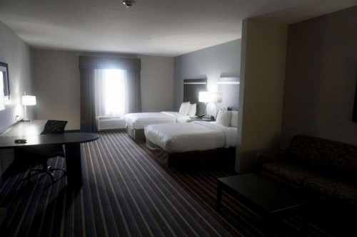MainStay Suites - image 10