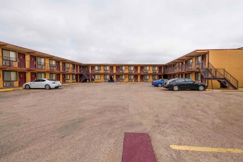 Great Val-U Inn Odessa - image 12