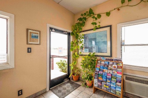 Great Val-U Inn Odessa - image 48