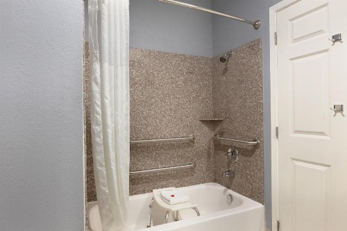 Days Inn by Wyndham Odessa - image 21