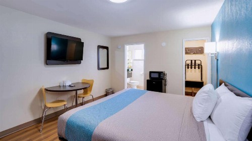Motel 6-Odessa TX - 2nd Street - image 10