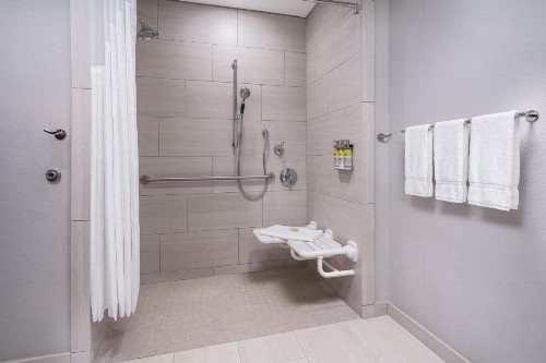 Holiday Inn Express & Suites - Odessa I-20 an IHG Hotel - image 8