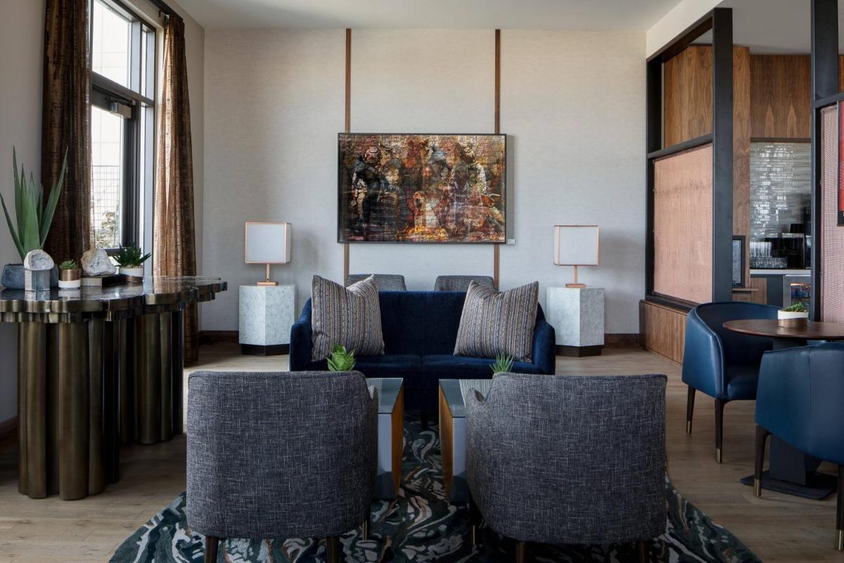 Odessa Marriott Hotel & Conference Center - image 2