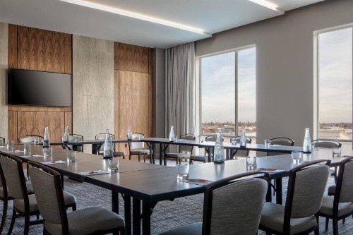Odessa Marriott Hotel & Conference Center - image 39