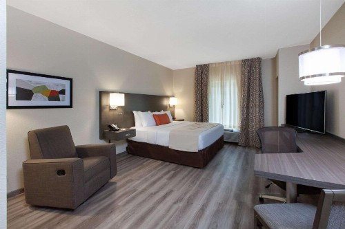 Hawthorn Suites By Wyndham Odessa - image 11