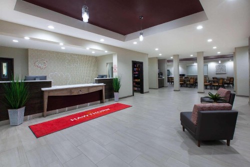 Hawthorn Suites By Wyndham Odessa - image 22