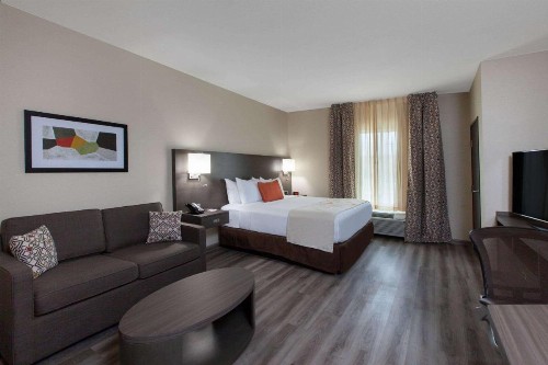 Hawthorn Suites By Wyndham Odessa - image 26