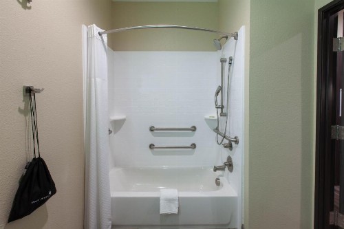 Hawthorn Suites By Wyndham Odessa - image 7