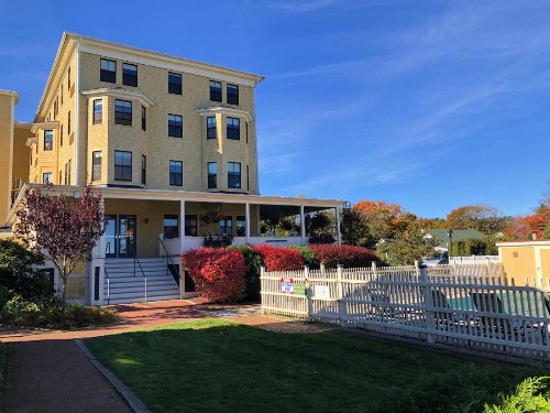 Colonial Inn - image 30