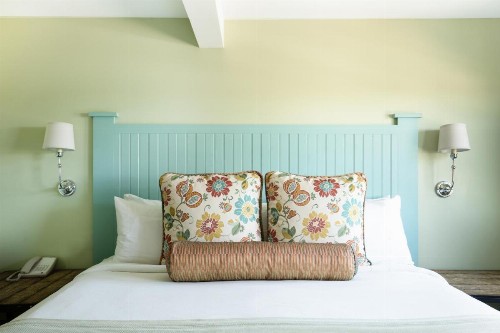 Colonial Inn - image 45