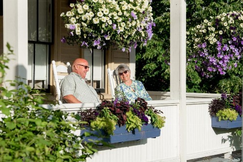 Colonial Inn - image 5