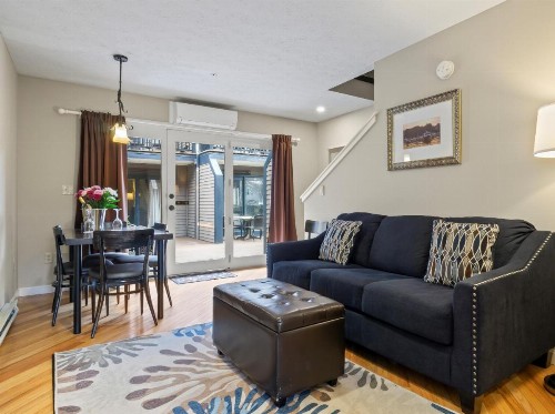 Sea Rose Suites - image 27