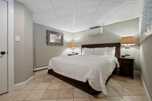 Sea Rose Suites - image 38