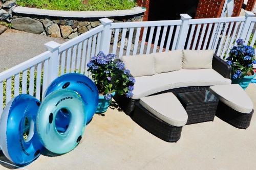 Sea View Motel - image 42