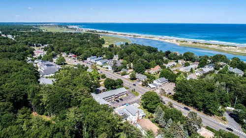 Sea View Motel - image 44