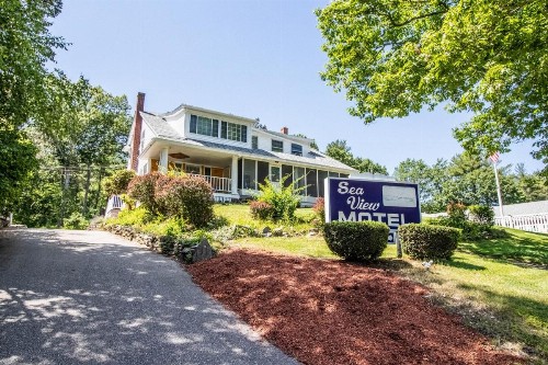 Sea View Motel - image 49