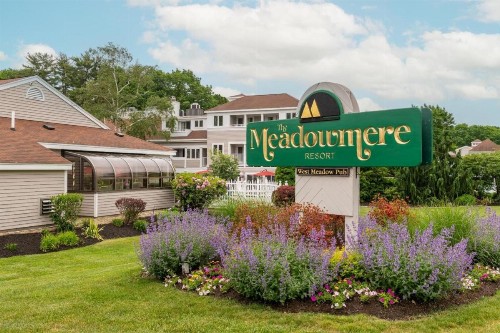 Meadowmere Resort - image 1