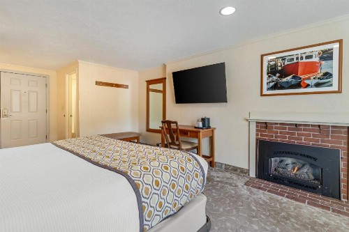 Meadowmere Resort - image 41