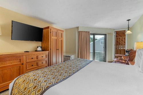 Meadowmere Resort - image 42