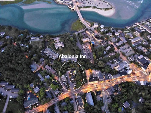 Abalonia Inn - image 15