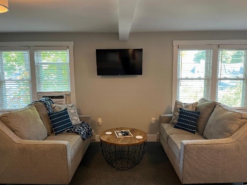 Abalonia Inn - image 26