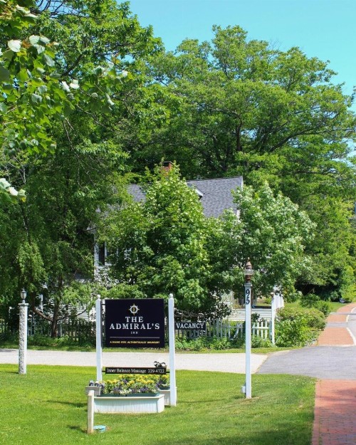 Admiral's Inn Resort - image 39