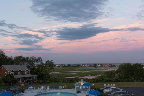 Mariner Resort - image 11