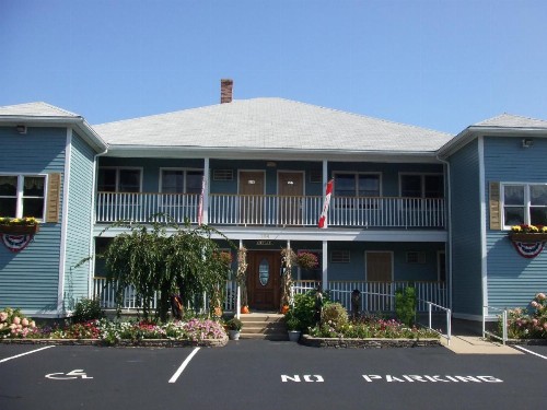 Mariner Resort - image 21