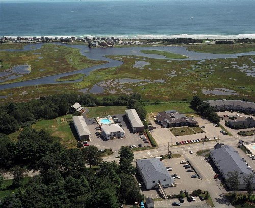 Mariner Resort - image 33