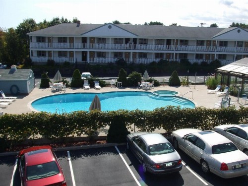 Mariner Resort - image 40