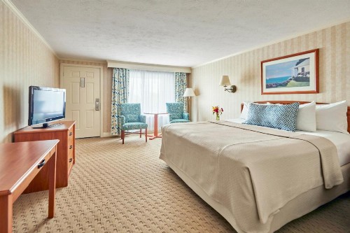 The Milestone Inn - image 20