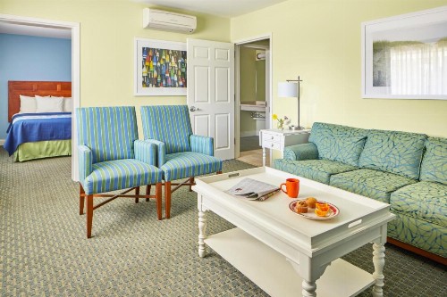 The Milestone Inn - image 21
