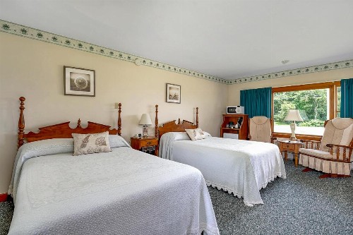Towne Lyne Motel - image 8