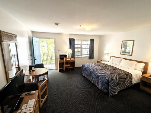 Ocean Acres Motel - image 40