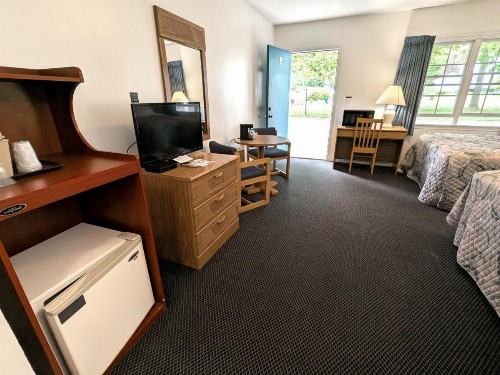 Ocean Acres Motel - image 45