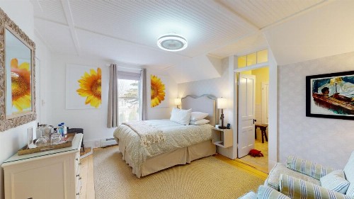 Blue Shutters Inn - image 16