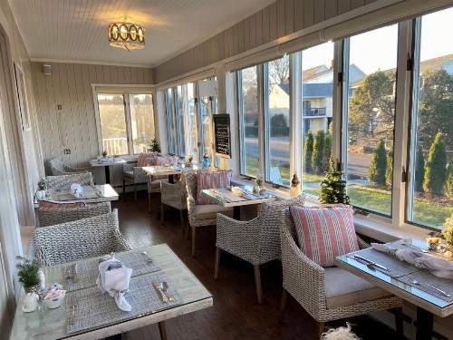 Blue Shutters Inn - image 26