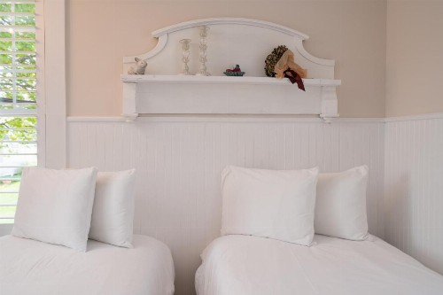 Marginal Way House - image 32