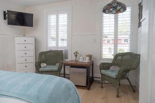 Marginal Way House - image 42
