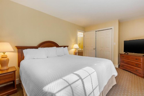 Ogunquit Hotel and Suites - image 3